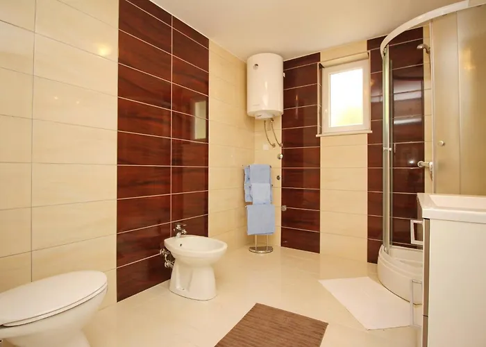 Vasilic-cugalj 4* Baška