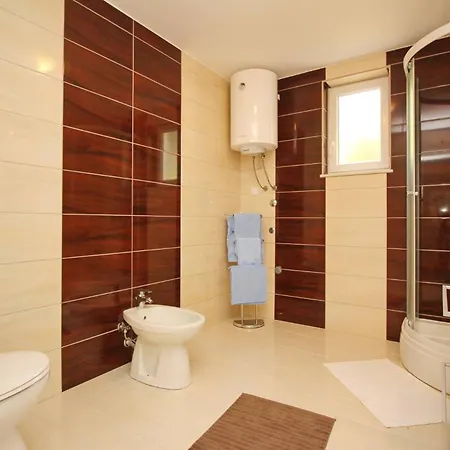 Vasilic-cugalj 4* Baška