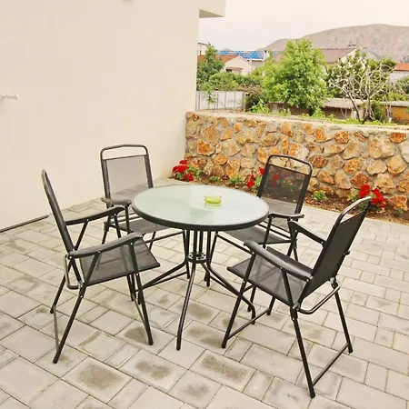 Vasilic-cugalj-smokvina Guest house