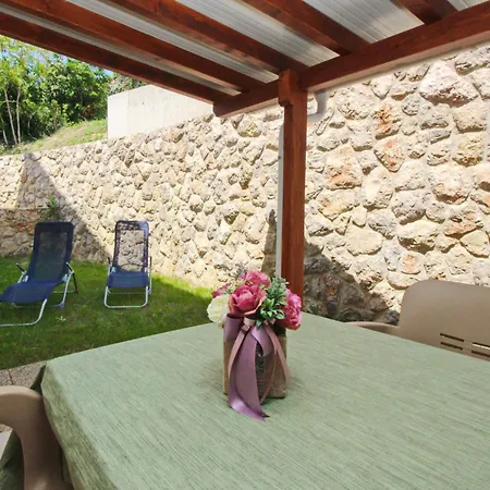 Vasilic-cugalj-smokvina Guest house Baska (Krk)