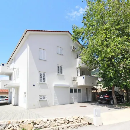Vasilic-cugalj-smokvina Guest house Baska (Krk)