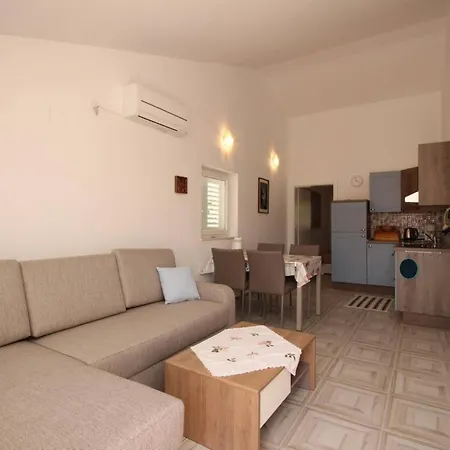Casa de hóspedes Vasilic-cugalj 3*